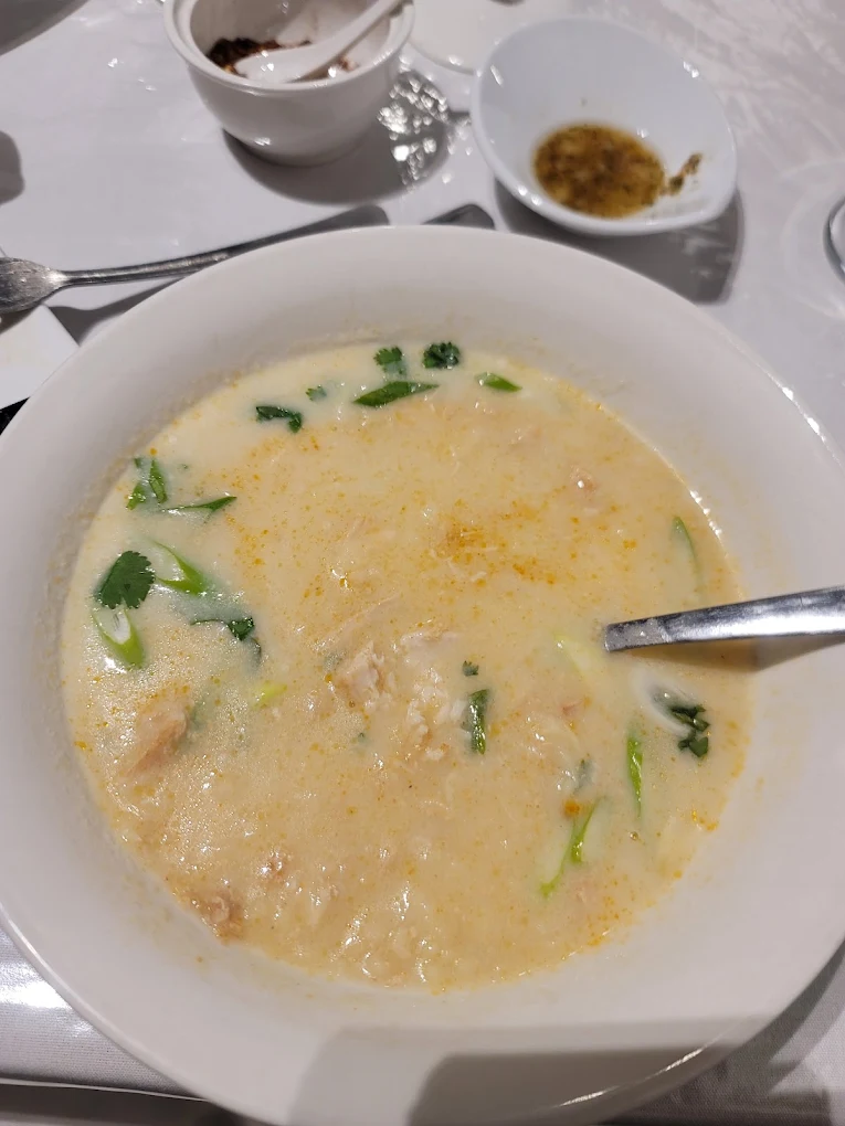 Coconut noodle soup — Ohn No KhaukSwe